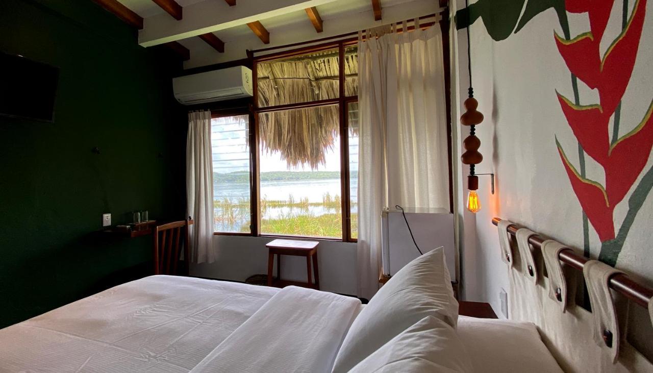 Hotel Maya Internacional Flores Exterior photo